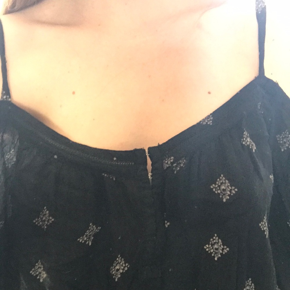 Off-the-Shoulder Flow-y Top - Picture 5 of 5